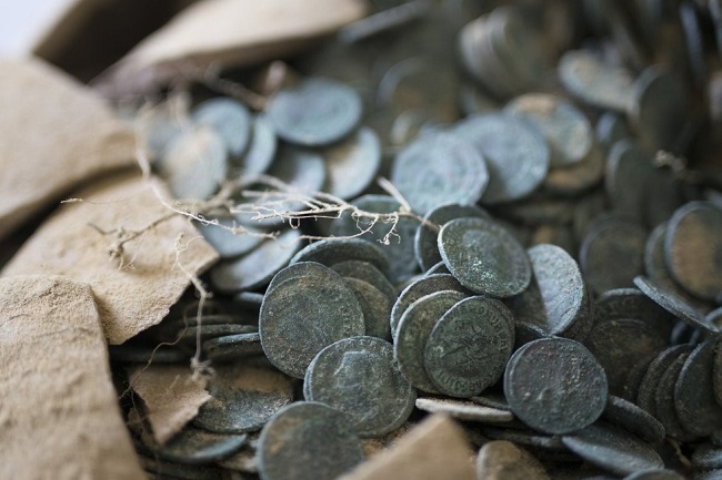 В Испании обнаружили клад из 600 кг монет