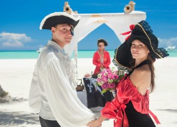 Стилизованные и креативные свадьбы, 30 фото