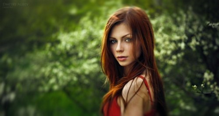 Красивые рыжеволосые девушки на природе: 30 фото