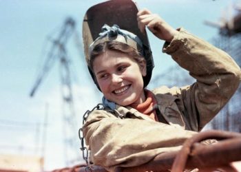 Рабочие красотки в СССР: 30 фото